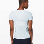 Lululemon  Cross Court Play Short Sleeve Photo 1