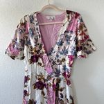 Adelyn Rae Adelyn‎ Rae Abbi Mixed Floral Wrap Dress Small Photo 3