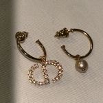 Christian Dior Dior PETIT CD EARRINGS Pink-Finish Metal with Pink Resin Pearl and Pink Crystals Photo 5