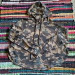 Tresics Camo Lightweight Hoodie Size Small Photo 0