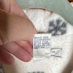 Earth Angels Vintage by Komar Cozy White & Gray Fluffy Snowflake Bear Robe Large Photo 2