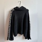 525 Vida Boucle Whip Stitch Pullover NWT Size Large In Black Photo 5