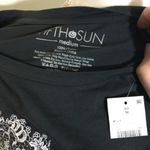 Fifth Sun NWT Dark Gray Floral Lace Skull Tee TShirt Top New Photo 5