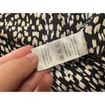 Doe & Rae  Button-Front Shirt Long Sleeve Size Medium Polyester Business Casual‎ Photo 9