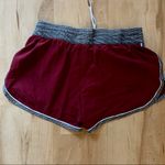 Under Armour FSU florida State Seminoles Athletic Active Shorts Large Juniors  Photo 4