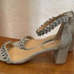 BADGLEY MISCHKA JEWEL BRONWEN SILVER EMBELLISHED EVENING WEDDING PROM SIZE 8 Photo 7