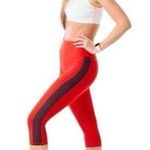 Zyia Active Red Royalty Strip
Light n Tight Capri Leggings Photo 0