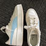 Puma  Sneakers Women’s White Photo 1