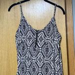 Forever 21 Geometric Pattern Top Photo 0