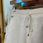 Maaji  Tammy White Embroidery Beach Shorts Pull On Drawstring Pockets - Sz L 💚🎀 Photo 4