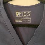 FIGS Navy Blue Casma Two Pocket Scrub Top Uniform Nurse Doctor Women's size XS Photo 1