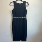 Romeo + Juliet Couture  Black Midi Dress Photo 2
