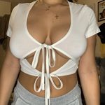 SheIn Tie Front Crop Top Photo 0