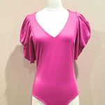 Live in the Moment  Pink V Neck Puff Sleeve Bodysuit Size Large Photo 6