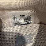 Nike Sneakers Photo 1