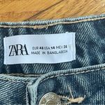 ZARA  Relaxed Fit High Waist Rise Ripped Distressed Jeans Blue denim cropped 14 Photo 5