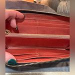 Miu Miu  wallet with dust bag. Photo 9