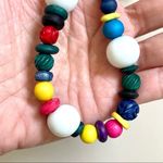 Bright colorful beaded necklace Photo 3