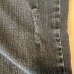Eunina  size 7 junior black distressed skinny jeans these are dark black EUC Photo 10