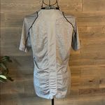 Nike Pro unisex kids Gray T-Shirt Photo 2