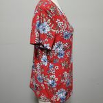 Daytrip  red floral strappy cutout tee size  large Photo 4