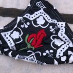 Black and white bikini with embroidered roses Photo 2