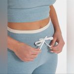 Vuori Vibe Elevation Leggings Women’s Size Large – Blue Grey Photo 4