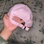 Adidas  pink hat Photo 3