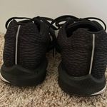 Nike Zoom Winflo 5 Running Shoes Photo 2