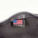 THE MET The Metropolitan Museum of Art ‘Yield to the Art’ Canvas Zipper Pouch Gray Photo 6