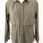 Athleta Womens Northstar Shirt, Olive Green, Featherweight Stretch, Small Photo 2