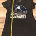 Harry Potter  Hogwarts shirt size large Photo 2