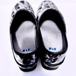 Dansko LT Pro Twisty Patent Leather Photo 3