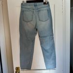Hollister  Jeans Mom High-Rise Photo 3