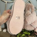 Steve Madden  Slipper Pink Fluffy Comfy Slides House Shoe Women 7 8 Plush Slip On Photo 7