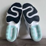 Nike  Air Max Infinity 2 Women’s Shoe Size 7 #804 Photo 8