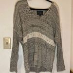 Lovemarks   Women's  Sweater size L Photo 0