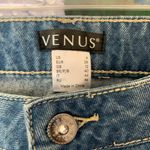 Venus Embroidered Jeans Photo 4