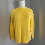 Old Navy yellow sweater / crewneck / trend 2025 / yellow crewneck Photo 1