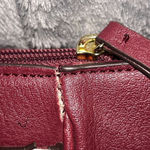 Liz Claiborne Burgundy **Crossbody Bag** Gold Hardware Photo 6
