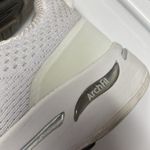 Skechers Sketchers Women’s Go Walk Arch Fit White Lace Up Low Top Running Shoes Size 9.5 Photo 4