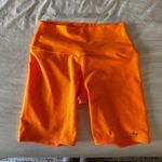 Alo Yoga  biker short set Photo 1