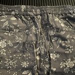 Gap Gray Floral Bottoms Photo 5