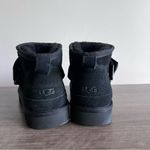 UGG  Classic Ultra Mini Hybrid Women's Boot Size 7 Photo 3