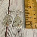 Source Unknown Silver Tone Floral Teardrop Earrings Photo 2
