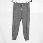 Vuori  High Rise Performance Jogger: Heather Grey Photo 2