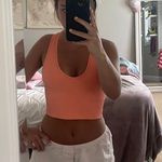 Athleta Workout Top Photo 2