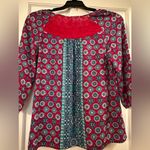 Red Camel  Medium colorful lace detail at top blouse.  3/4 length sleeves. Photo 3