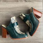 ZARA | Green Leather Snake Print Mules 36 Photo 6
