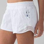 Lululemon  Hotty Hot Shorts II Light Beige Women's Size 4 Running Athletic Photo 0